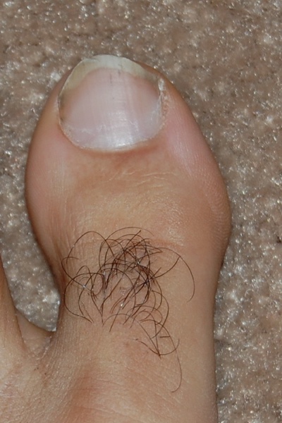 Women Hairy Feet 8