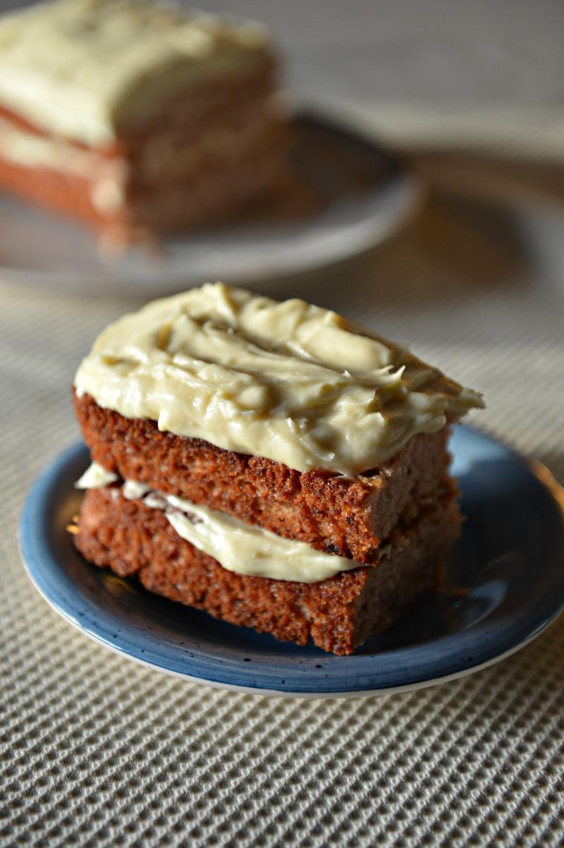 This is a delicious, not-too-sweet cake that can be made vegan or not, depending on your preferences. It goes wonderfully with coconut whipped cream, or layered with buttercream or cream cheese frosting. However you slice it, it's bliss! | YMCFood | YummyMummyClub.ca