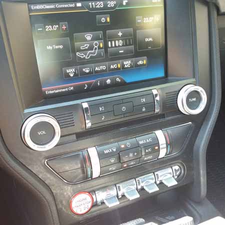 2015 Ford Mustang centre console