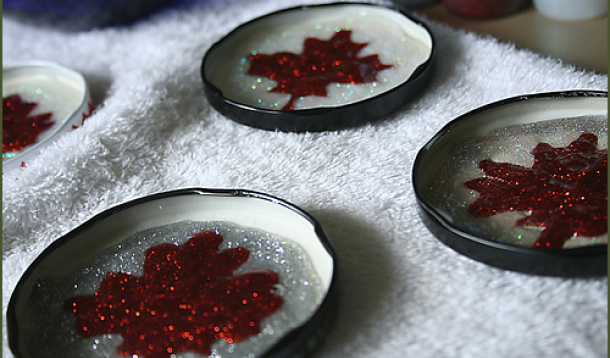 Canada Day Craft: DIY Maple Leaf Magnets