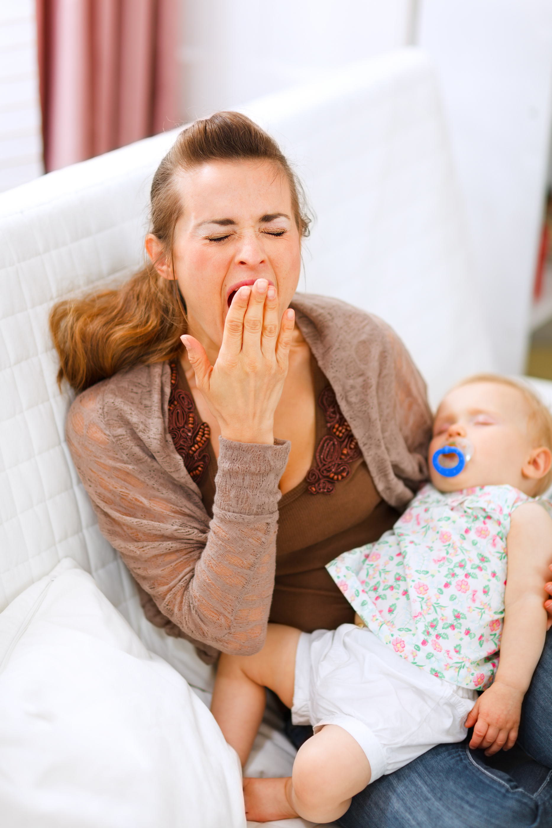 7 Sleep Deprivation Survival Techniques For New Moms Yummymummyclubca
