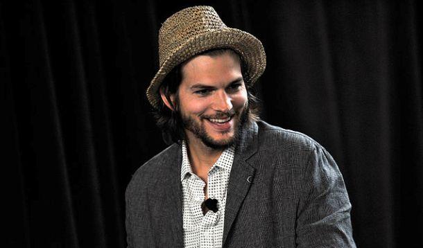 Ashton_Kutcher_Diaper_Rights