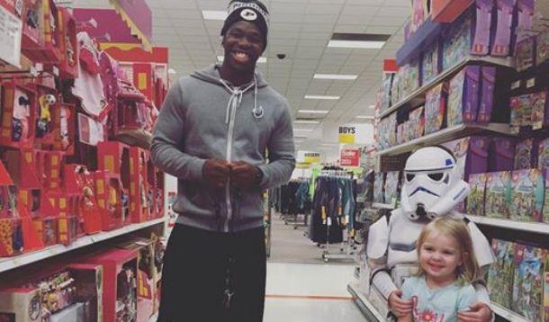 Purdue University freshman student Tario Fuller II's random act of kindness goes viral on Facebook | Social Media | YummyMummyClub.ca