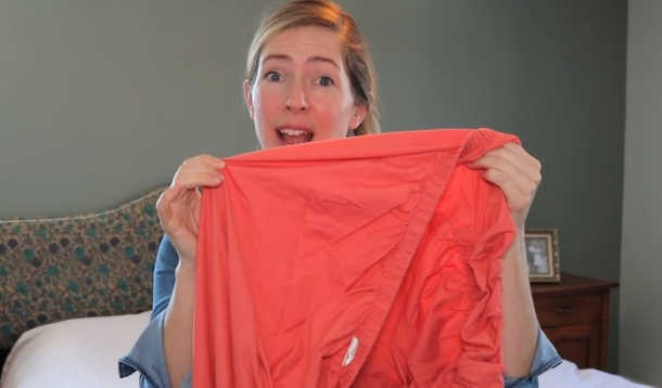 Need some help folding fitted sheets? Jen has you covered | Humor | YummyMummyClub.ca