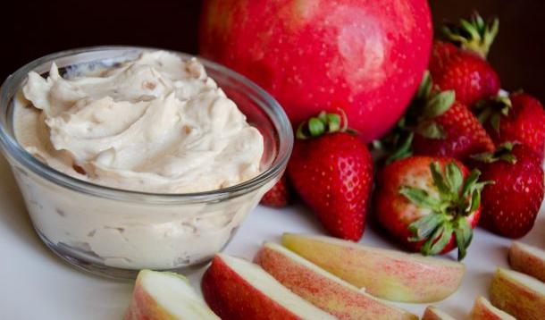 Peanut Butter Greek Yogurt Dip Recipe