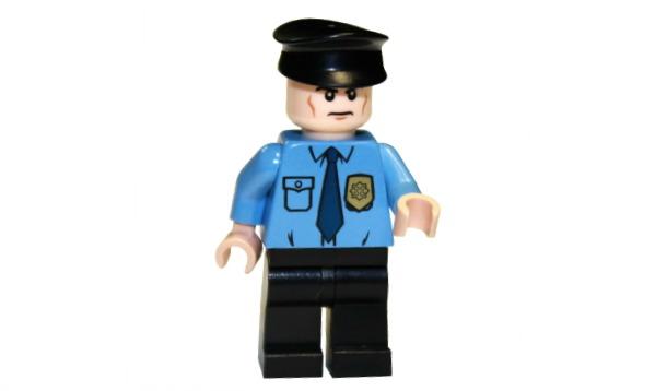 boy_detained_at_Lego_store_for_shopping_alone
