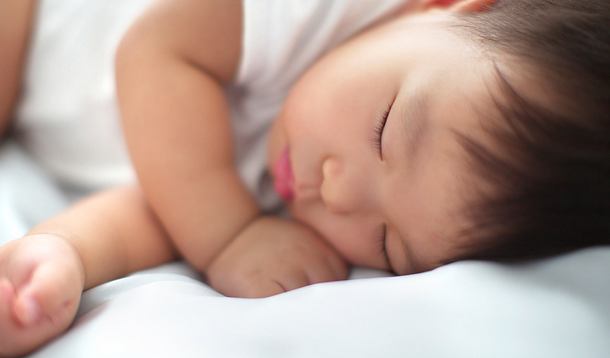 Why teaching your baby to self-soothe may not be helping | YummyMummyClub.ca