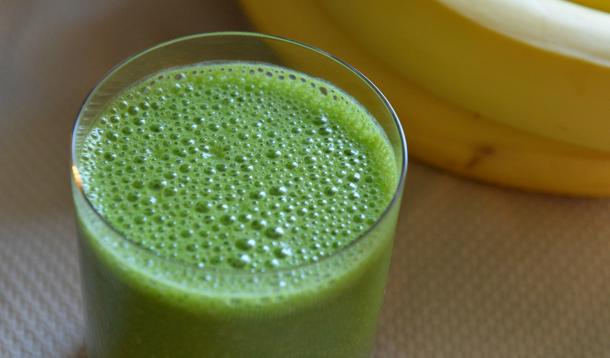 tropical_green_smoothie