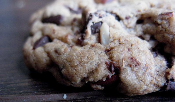 Almond Chocolate Chunk Cookies Recipe