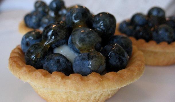 Blueberry Vanilla Cream Tarts Recipe