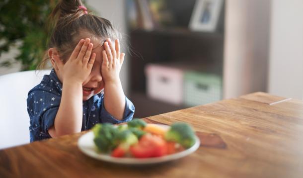 Trying to Get Your Kids to Eat Their Broccoli? Here's Why You Should Stop | YummyMummyClub.ca