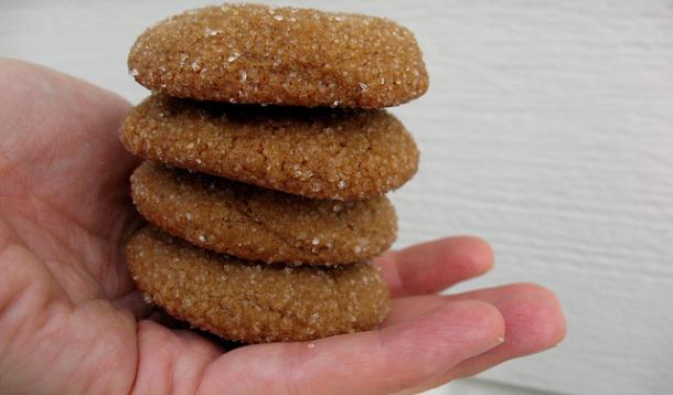 Soft Molasses Ginger Cookies Recipe