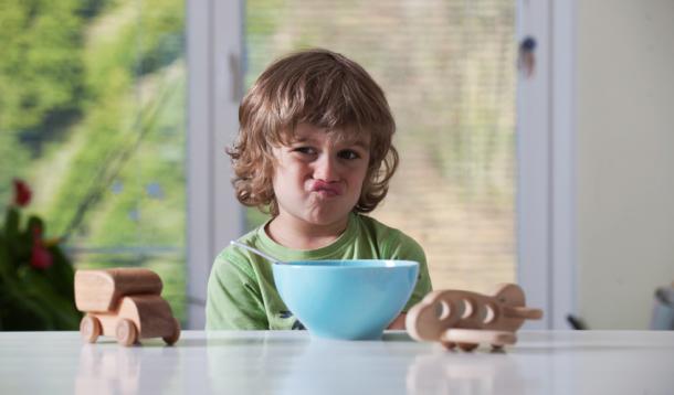 10 Reasons your kid isn't eating his dinner | YummyMummyClub.ca