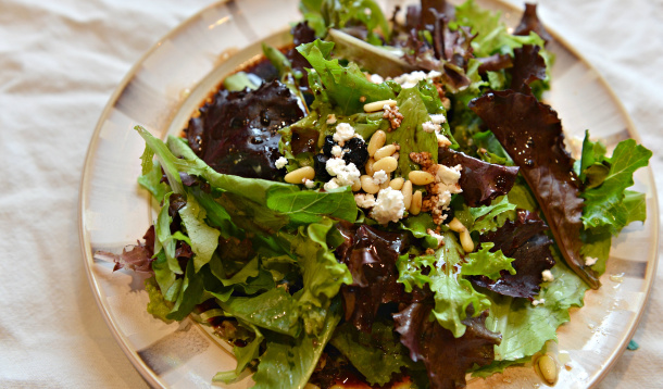 side_salad_with_nuts_berries_goat_cheese