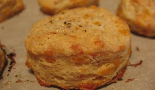 Anne's Cheesy Pepper Biscuits Recipe