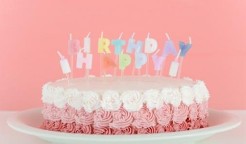 4 better reasons to refuse a child's birthday cake than the tired gender discrimination of "because it's pink and he's a boy." | Parenting | YummyMummyClub.ca