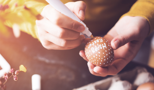 Fast and Fun Dye-Free Easter Egg Decor