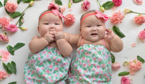 Rare Mom Twins on Instagram | YummyMummyClub.ca 