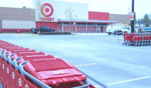 Target closing Canadian stores