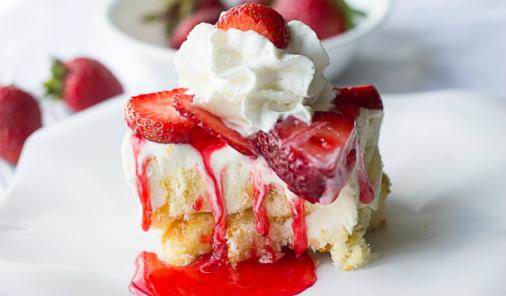 What Are Sweet Dreams Made Of? This Strawberry Shortcake Ice Cream Cake