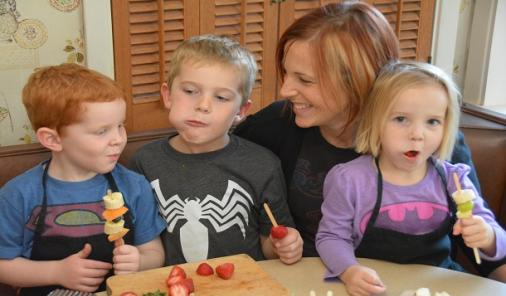  I unleashed my three children aged six, five, and three into the kitchen to make me dinner COMPLETELY WITHOUT MY HELP. | YMCFood | YummyMummyClub.ca