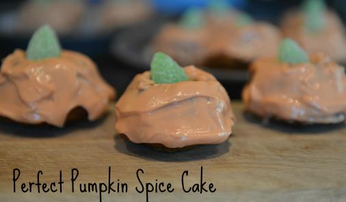 pumpkin_spice_cake_with_cream_cheese_frosting