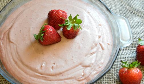 healthy_frozen_strawberry_daiquiri_pie