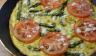 This Asparagus, Tomato and Feta Omelette is a great spring recipe, perfect for breakfast, lunch or dinner! | YMCFood | YummyMummyClub.ca