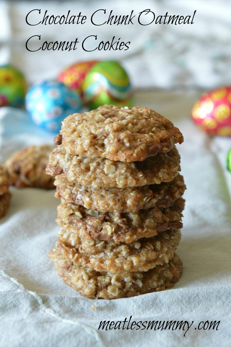 Extra Easter Candy? There's a recipe for that! These Chocolate Chunk Coconut Cookies will help you use up your candy. | YMCFood | YummyMummyClub.ca