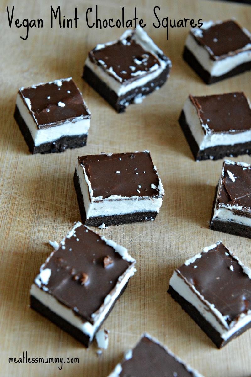 These Vegan Mint Chocolate Squares are so good, even non-vegans will exclaim that this is the best dessert recipe you've ever made. | YMCFood | Christmas | YummyMummyClub.ca