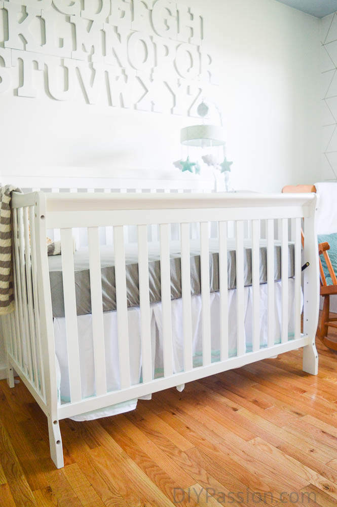 Decorating a Nursery on a Budget | YummyMummyClub.ca 