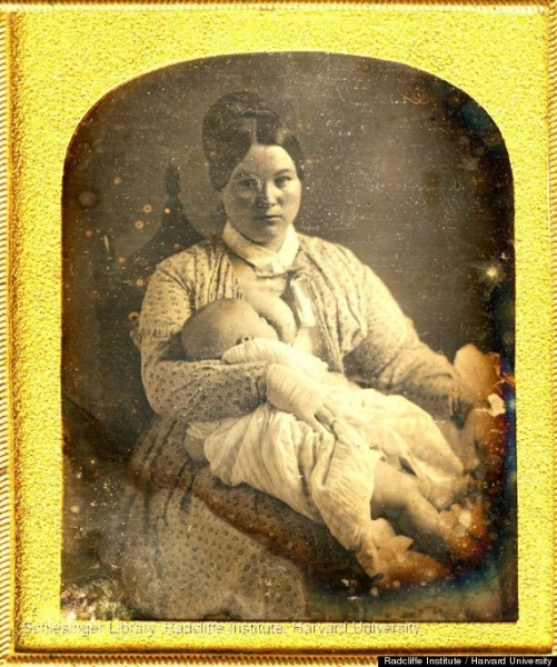Victorian Breastfeeding images | YummyMummyClub.ca 