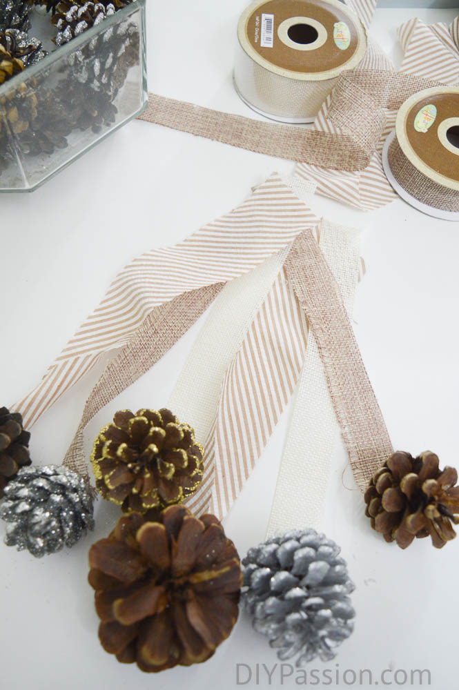  Do this easy fall pinecone craft with kids at home on a cozy afternoon | DIY 
