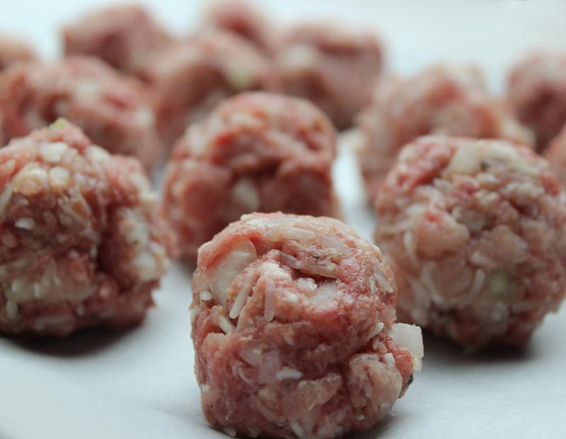 Slow Cooker 'Porcupine' Meatballs | YummyMummyClub.ca