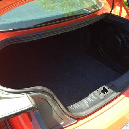 2015 Ford Mustang empty trunk