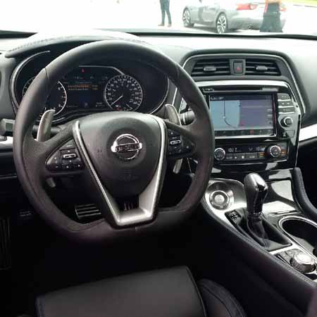 2016 Nissan Maxima interior - What Shopping Carts Have In Common With Your Car | Nissan Maxima | YummyMummyClub.ca