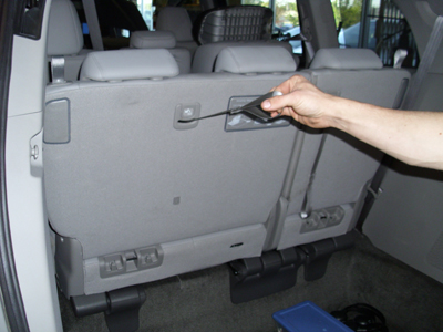 Honda Odyssey Magic Seat Step 1