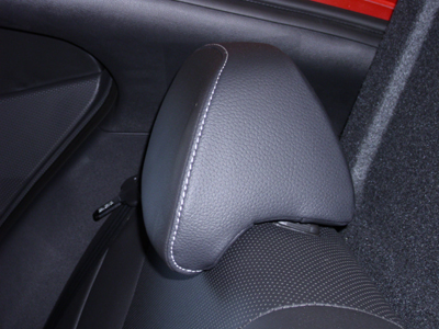 Hyundai Veloster back row headrest