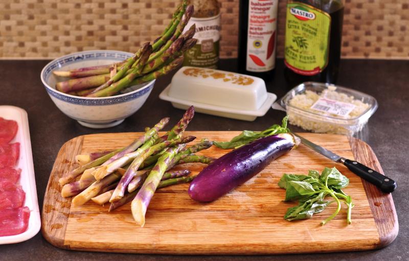 chimichurri, steak, asparagus, feta, eggplant, seasonal vegetables, simple recipe, easy recipe, quick recipe, Around The Table, Katja Wulfers
