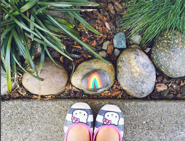7 Year-Old Alia, founder of the Rainbow Rock Project, is spreading happiness with rainbow-painted rocks around the world. Proceeds are going to The Bay Area Rescue Mission | News | YummyMummyClub.ca